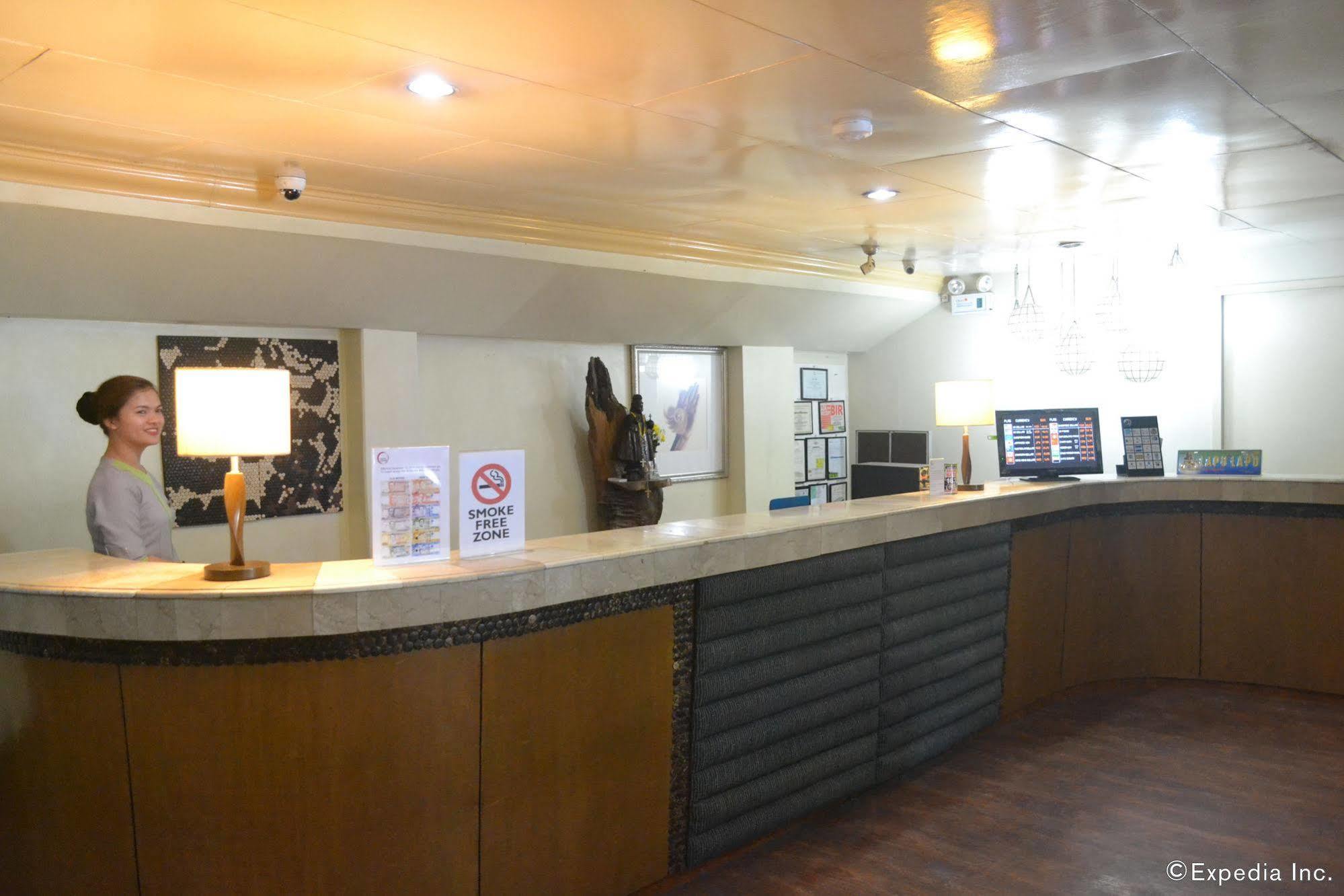 Hotel Cesario Lapu-Lapu City Exterior foto
