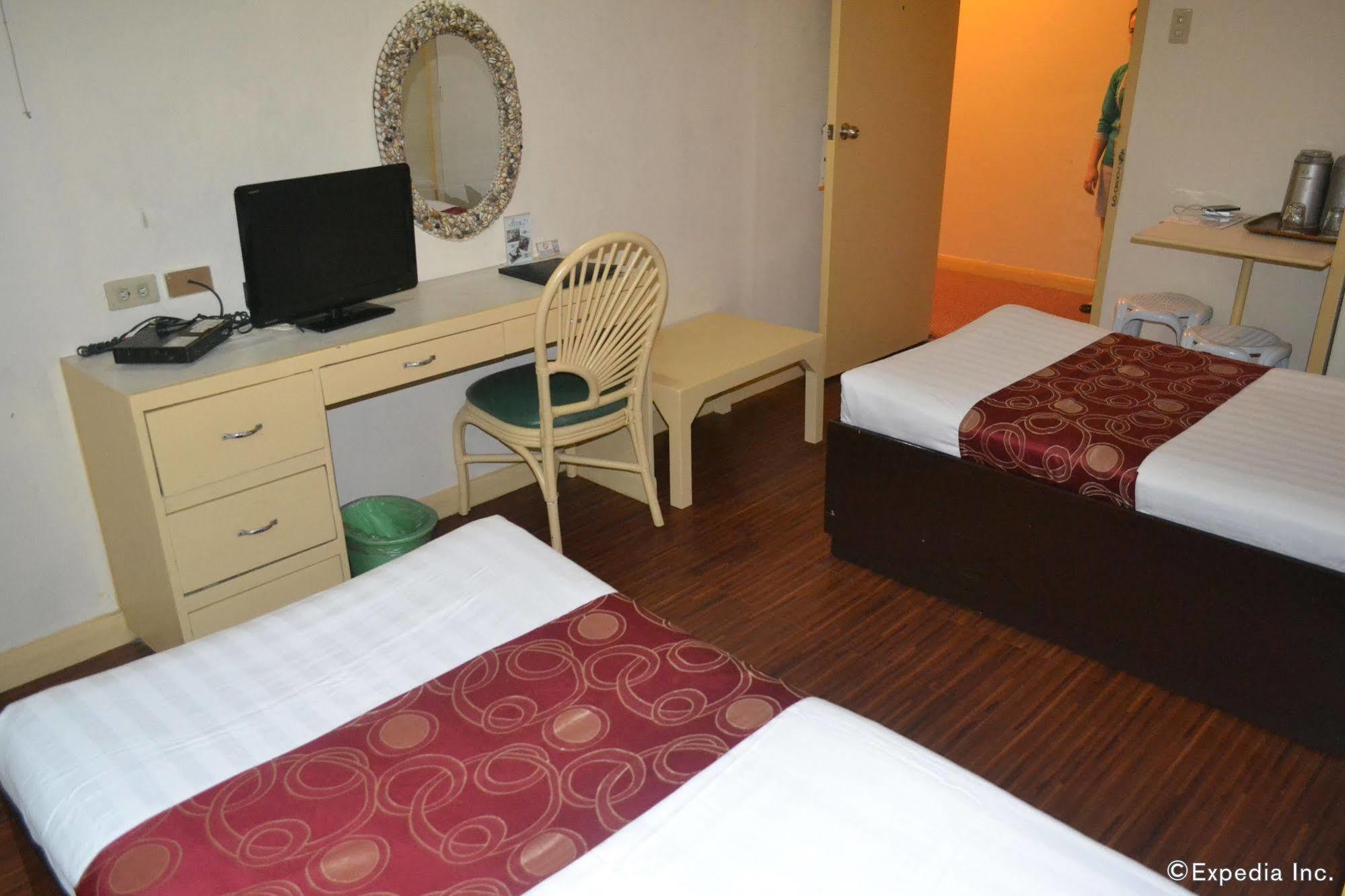 Hotel Cesario Lapu-Lapu City Exterior foto