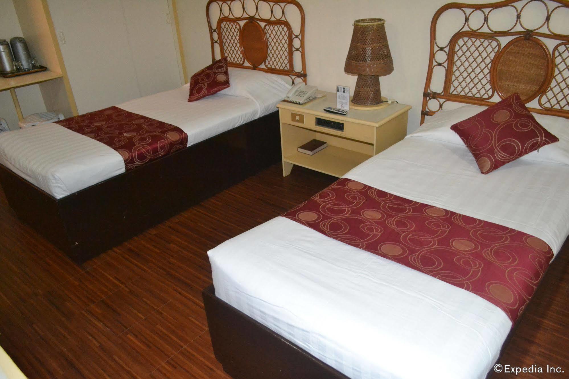 Hotel Cesario Lapu-Lapu City Exterior foto